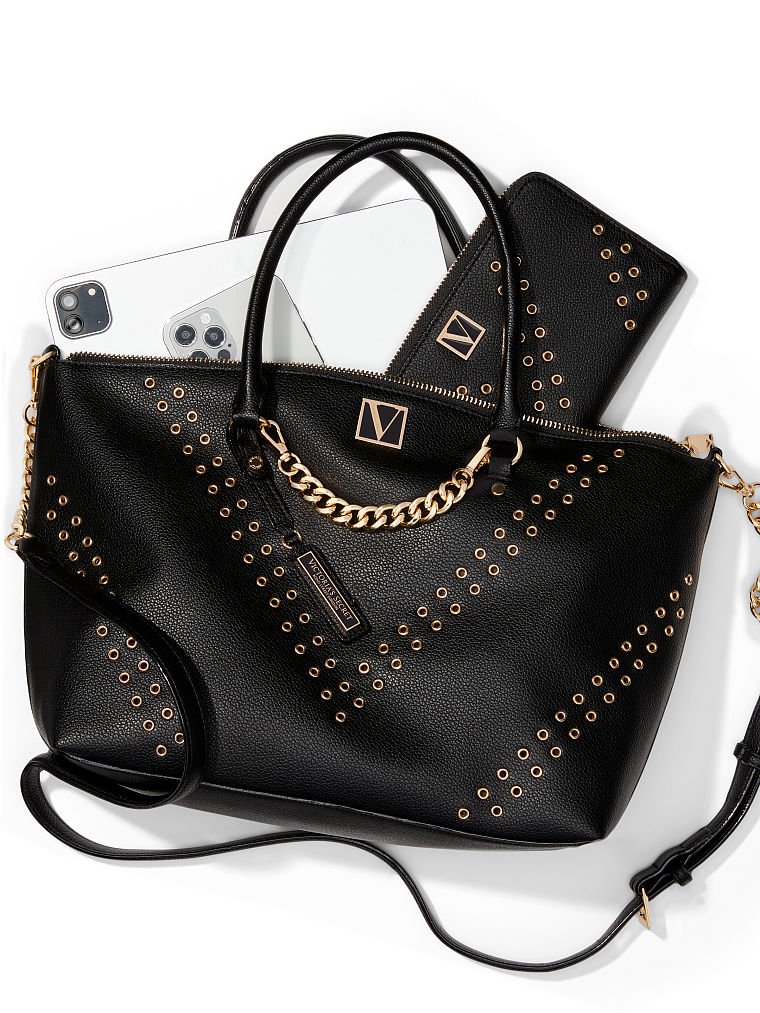 The Victoria Slouchy Satchel image number null