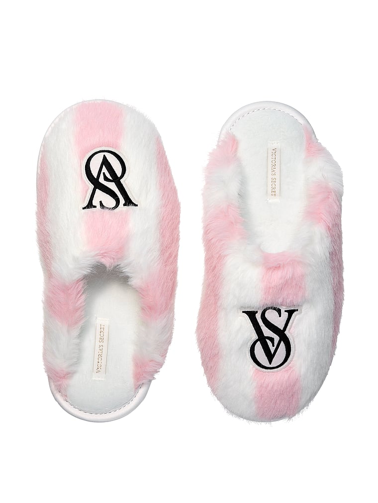 Luxe Plush Closed-Toe Slippers image number null