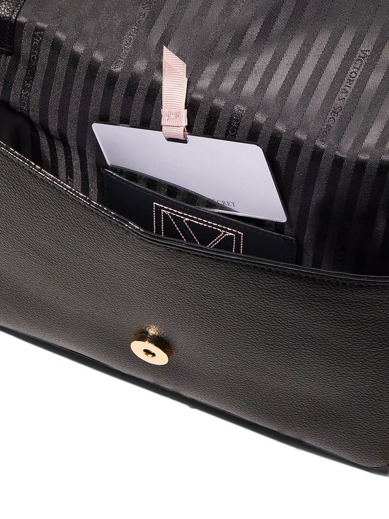 The Victoria Medium Shoulder Bag image number null