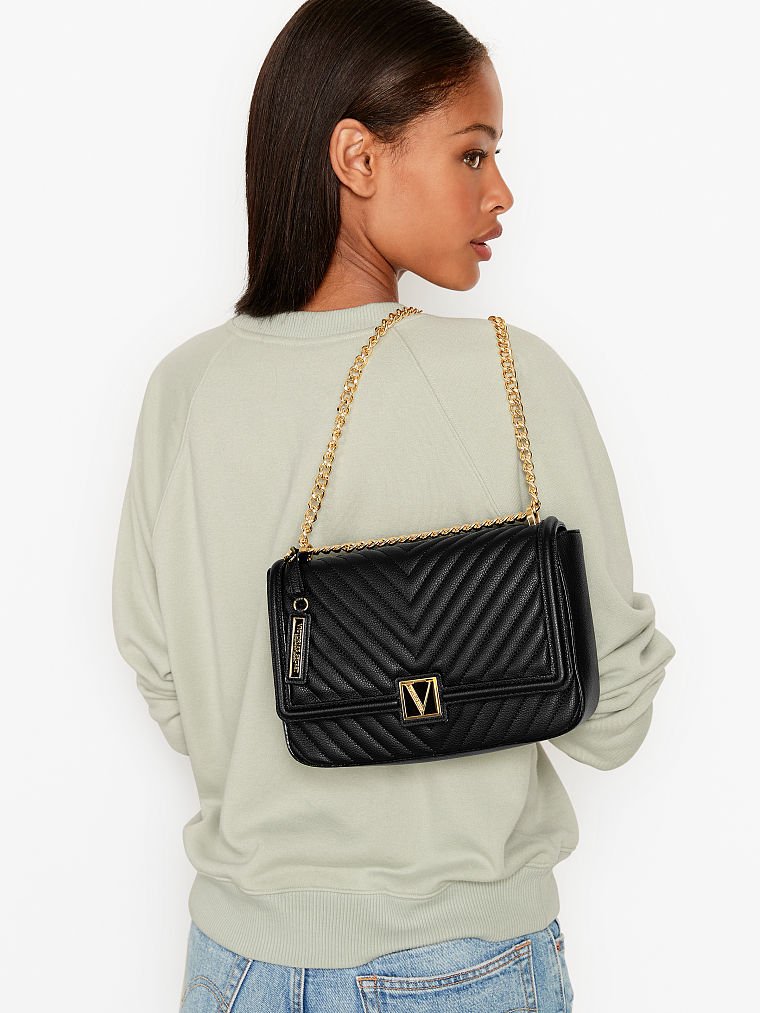 The Victoria Medium Shoulder Bag image number null