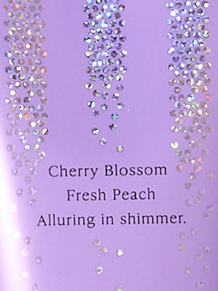 Bare Vanilla Velvet Petals Shimmer Fragrance Lotion image number null