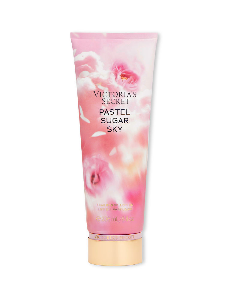 Limited Edition Into the Clouds Body Lotion image number null