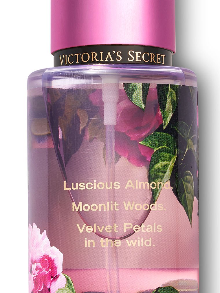 Limited Edition Untamed Fragrance Mist image number null