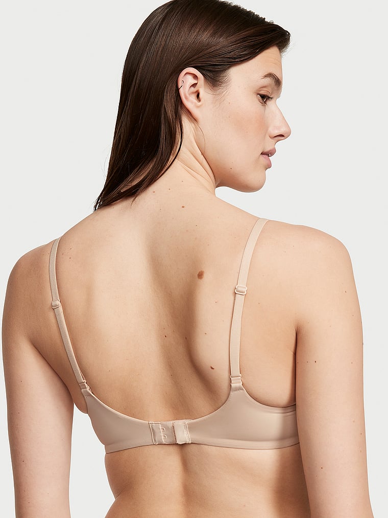 Lightly-Lined Wireless Bra image number null
