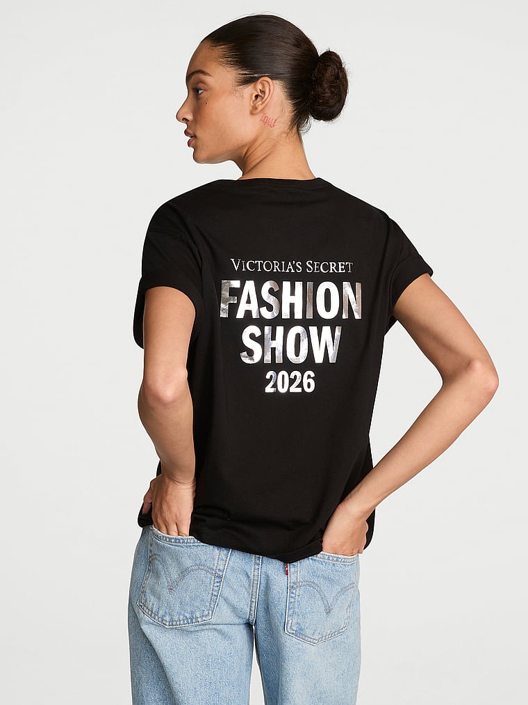 100% Cotton Boyfriend Oversized Tee image number null