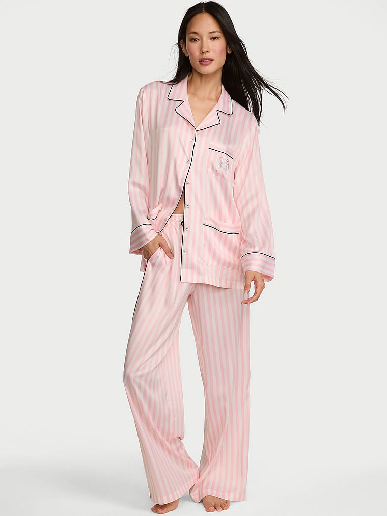 VSFS '26 Signature Satin Long Pajama Set image number null